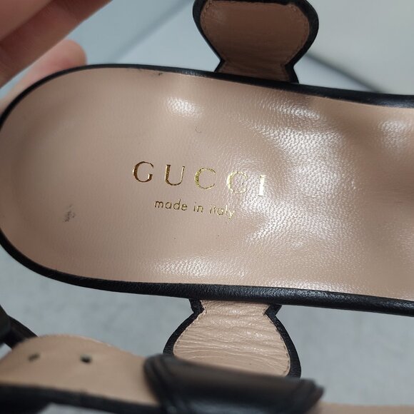 Gucci Black Strappy Willow Pearl Thong Sandal - Picture 6 of 11